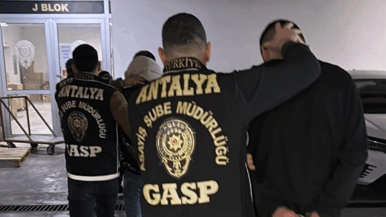 Antalya’da 1 haftada 238 şahıs tutuklandı