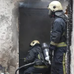 Antalya'da metruk binadaki yangın korkuttu