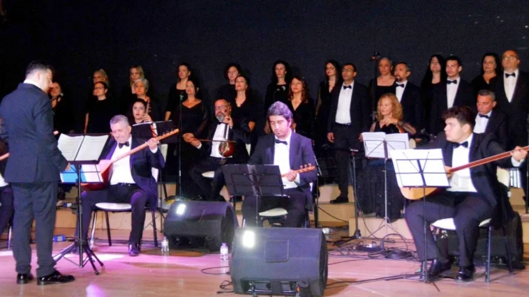 Antalyalı türkü dostları 'Bahar Konseri'nde buluştu