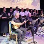 Hemşireler türkülerle stres attı