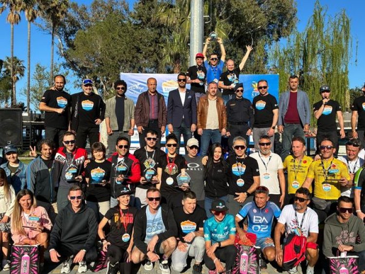 image_750x_67fc9b25f382e-1