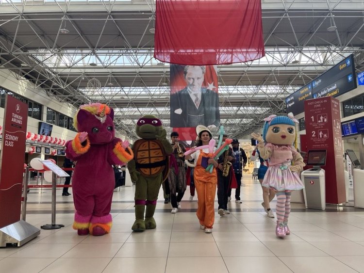 23 NİSAN COŞKUSU TERMİNALE TAŞTI