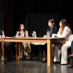 'Jüri’ oyunu ayakta alkışlandı