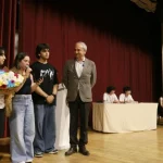 Kepez'de münazara ödüllerini Başkan Kocagöz verdi