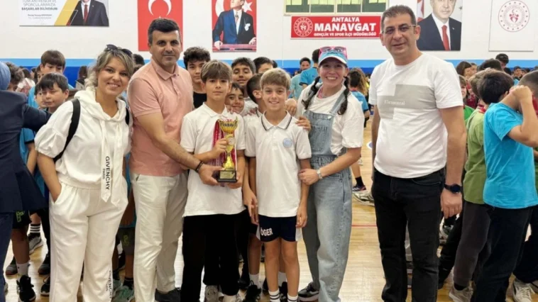 Manavgatlı genç sporcuların madalya sevinci