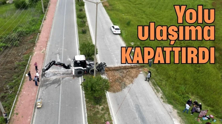 Manavgat'ta davayı kazanan hissedarlar yolu ulaşıma kapattırdı