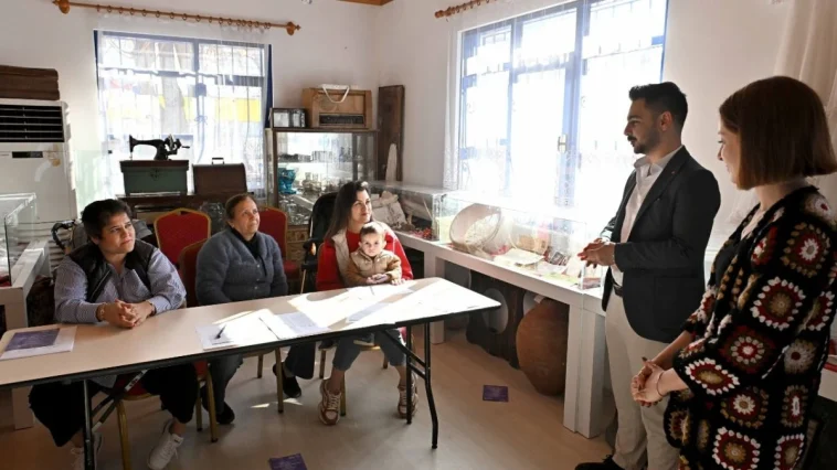 Muratpaşa'da sınava girecek öğrenci velilerine destek