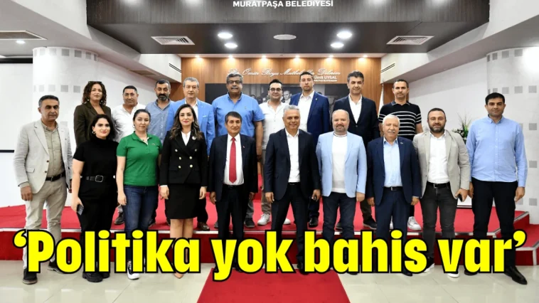 'Politika yok bahis var'