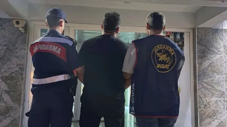 15 yıl hapis cezasıyla aranan şahıs yakalandı