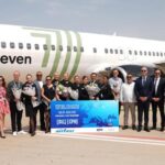 Danimarkalı turistlere çiçekli karşılama