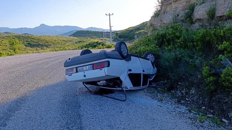 Otomobil takla attı: 3 yaralı