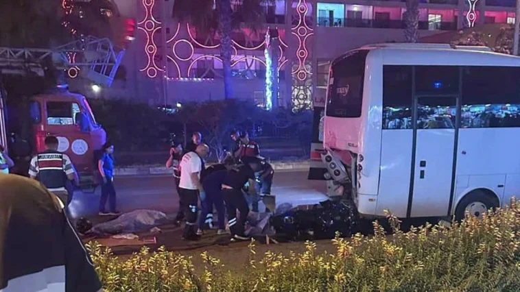 Alanya'da feci kaza 2 kişi hayatını kaybetti