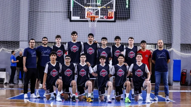 Antalya basketbolu zirveye yürüdü
