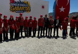 Antalya Milletvekili Başkan'dan doğu çıkarması