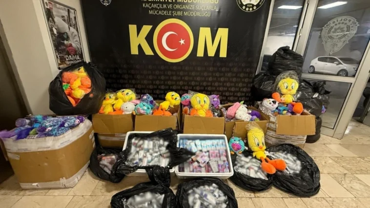 Antalya'da 5 ilçede kaçak ürün operasyonu