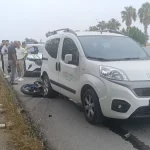Antalya'da emniyet şeridinde duran araca motosiklet çarptı