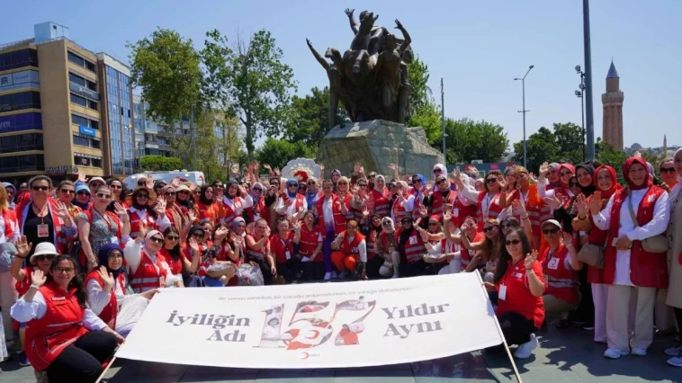 Antalya'da Türk Kızılay'ın 157'nci yılı kutlandı