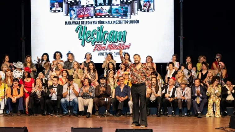 Atatürk Kültür Merkezi'nde nostalji gecesi