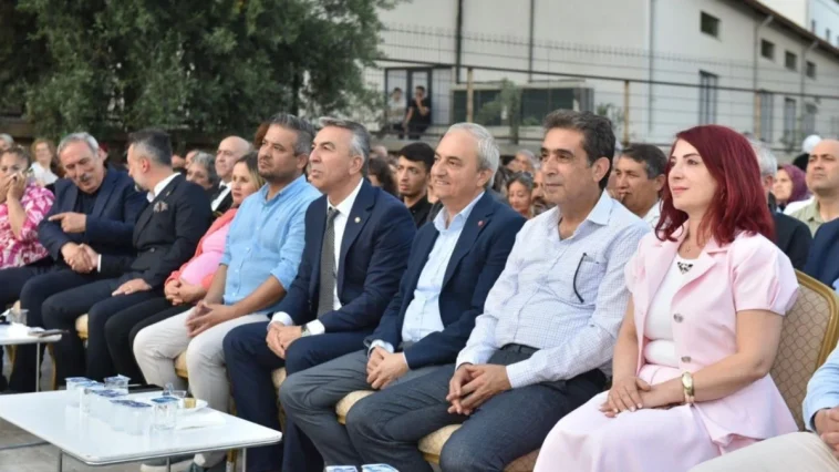 Başkan Kocagöz Burdurlular Gecesi'ne katıldı