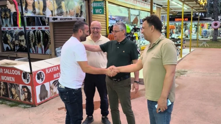 Başkan Topaloğlu Beldibi esnafını ziyaret etti