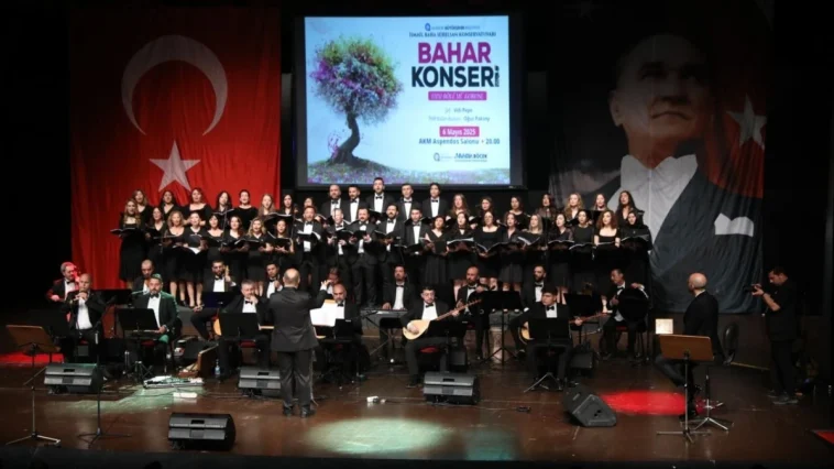 Büyükşehir THM korosundan bahar konseri