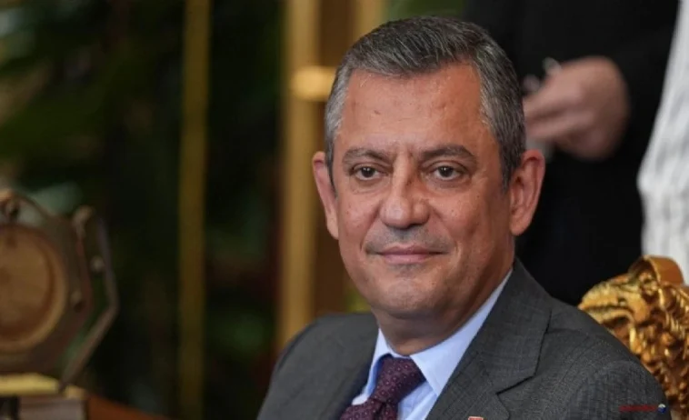 CHP'den saat 21.00 çağrısı