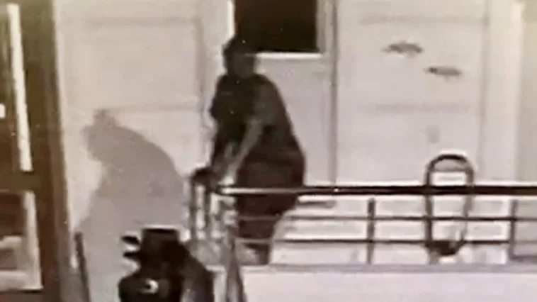 Çocuk motosikleti hırsızı kameralara yakalandı