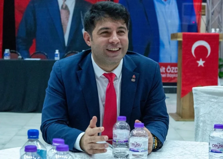 “Düşen doğurganlık ve genç göçü beka sorunudur”