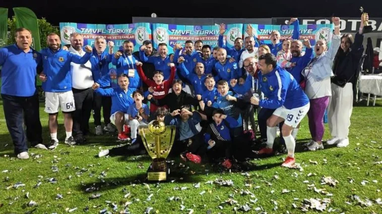 Hendek Veteranlar bu yıl da Türkiye şampiyonu