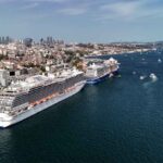 İSTANBUL’A İKİ DEV KRUVAZİYERLE 7 BİN TURİST GELDİ