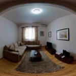 TATİL YERLERİNDEKİ GİZLİ KAMERALARI TESPİT ETMENİN 5 YOLU