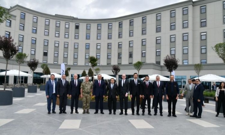 image_750x_683aa54715905-1