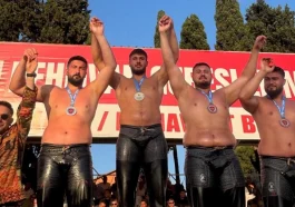 Kemer Belediye güreşçisinden üçüncülük