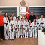 Kemer Belediyesi Karate Takımı’na 16 madalya