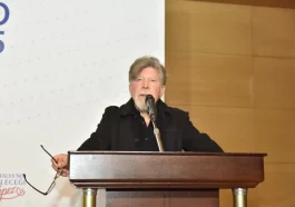 Kepez Kitap Fuarı’nda kaygı ve endişe konuşuldu