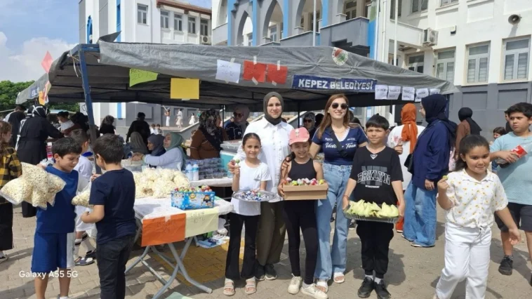 Kepez'de öğrencilerden anlamlı etkinlik