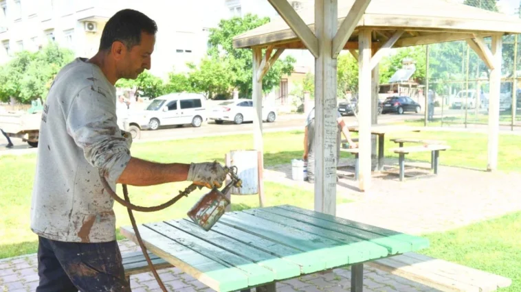 Kepez’de parklar güzelleşiyor