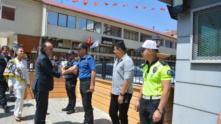 Korkuteli bayramlaştı