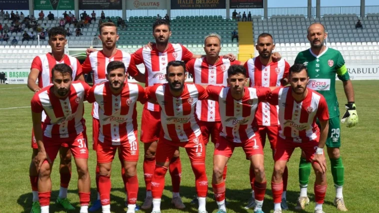 Kumluca Belediyespor BAL'da kaldı