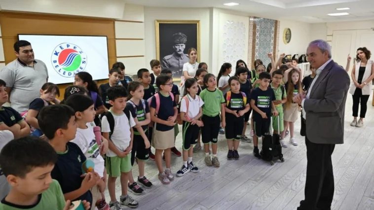 Öğrenciler, Kepez’de yerel yönetimi yakından tanıdılar