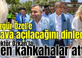 Özgür Özel'e dava açılacağını dinledi! Rektör Özkan'la şen kahkahalar attı