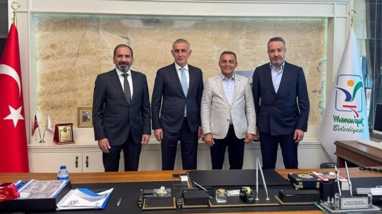 TFF Başkanı'ndan Manavgat Belediye Başkanı'na ziyaret