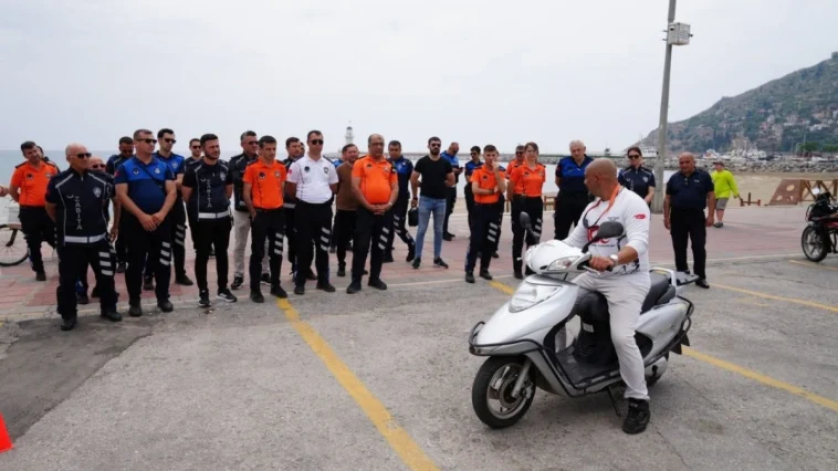 Zabıtaya güvenli sürüş dersi!