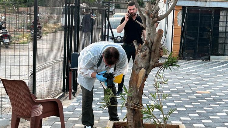 Antalyada korkunç olay Bahçede otururken yorgun mermiyle hayatını kaybetti