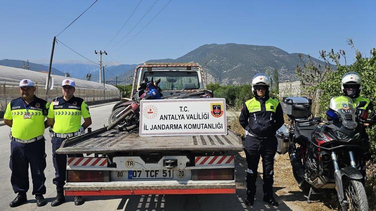 Antalyada huzur güven motosiklet denetimi yapıldı