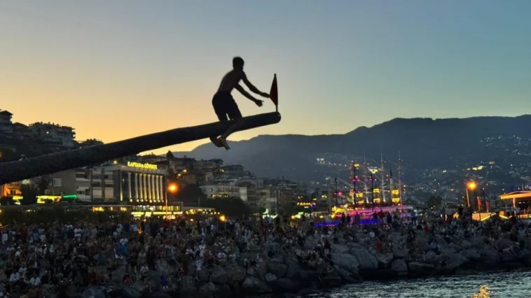 Alanya'da Kabotaj Bayramı coşkuyla kutlandı