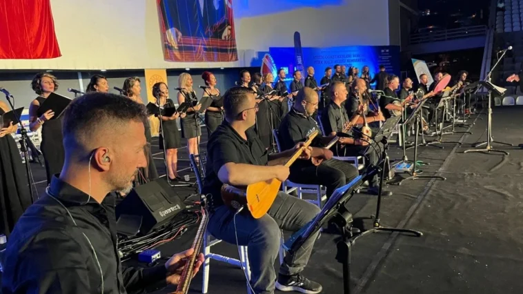 Alanyalı öğretmenlerden müzik ziyafeti