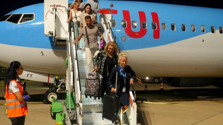 Amsterdam'dan Gazipaşa-Alanya Havalimanı'na ilk uçuş gerçekleştirildi