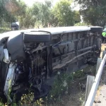 Antalya Manavgat'ta tur otobüsü devrildi: 5 yaralı