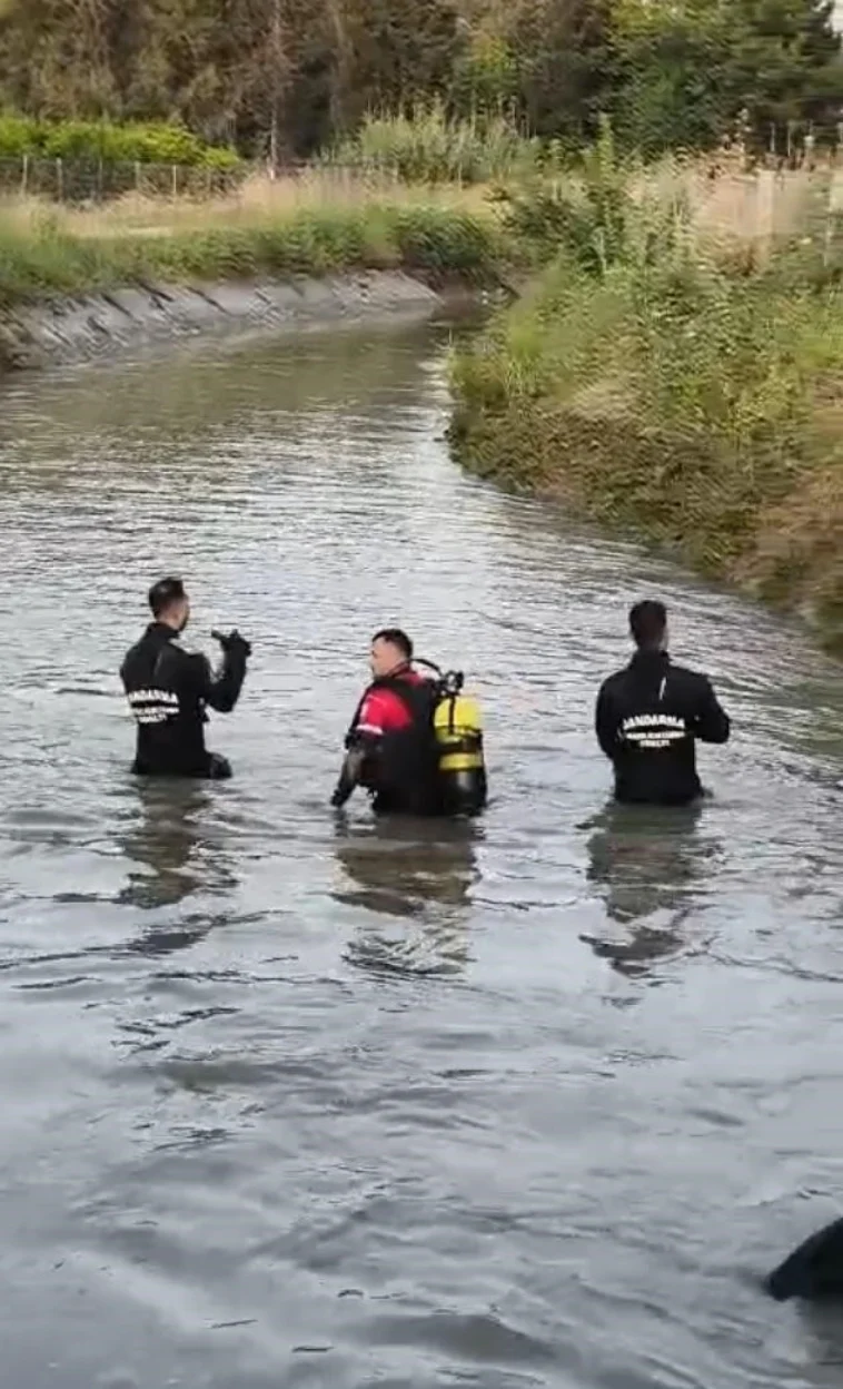 Antalya Serik'te 8 yaşındaki Dunya sulama kanalına düştü